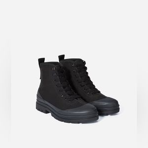 Everlane Canvas Utility Boot in Black